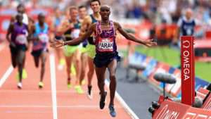 محمد فرح در حال قهرمانی در مسابقه در پیست دوومیدانی