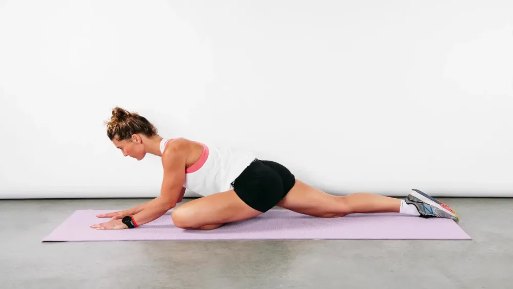 حرکات کششی باسن برای دونده‌ها